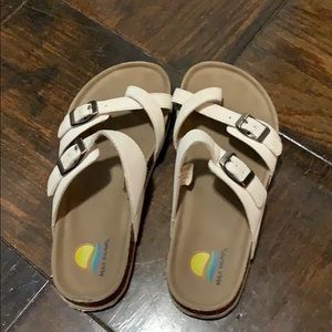 Girls White Sandals!